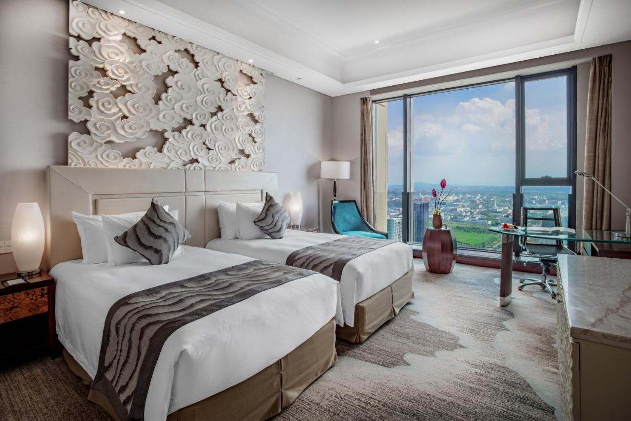 Grand New Century Hotel Haining Zhejiang Екстер'єр фото