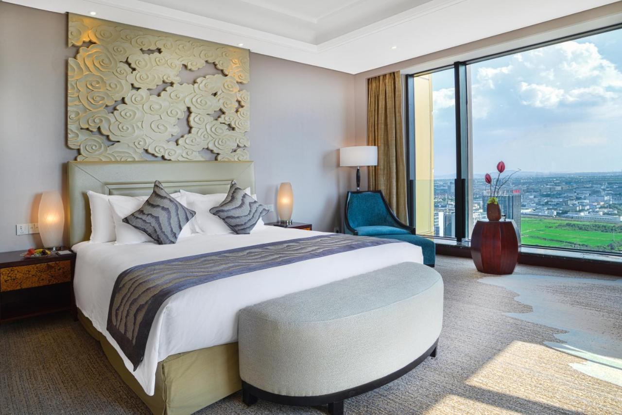 Grand New Century Hotel Haining Zhejiang Екстер'єр фото